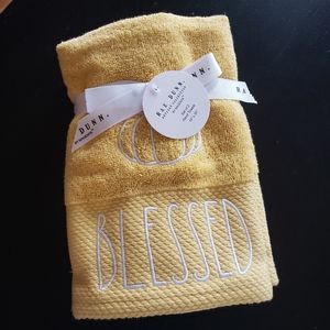 *STOCKING STUFFER* Rae Dunn 'Blessed' Tea Towels